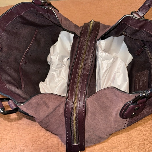 Coach Edie 42 in mixed leather Oxblood color - Picture 7 of 13